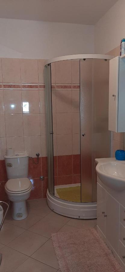 Apartment Rb Omišalj Exteriér fotografie
