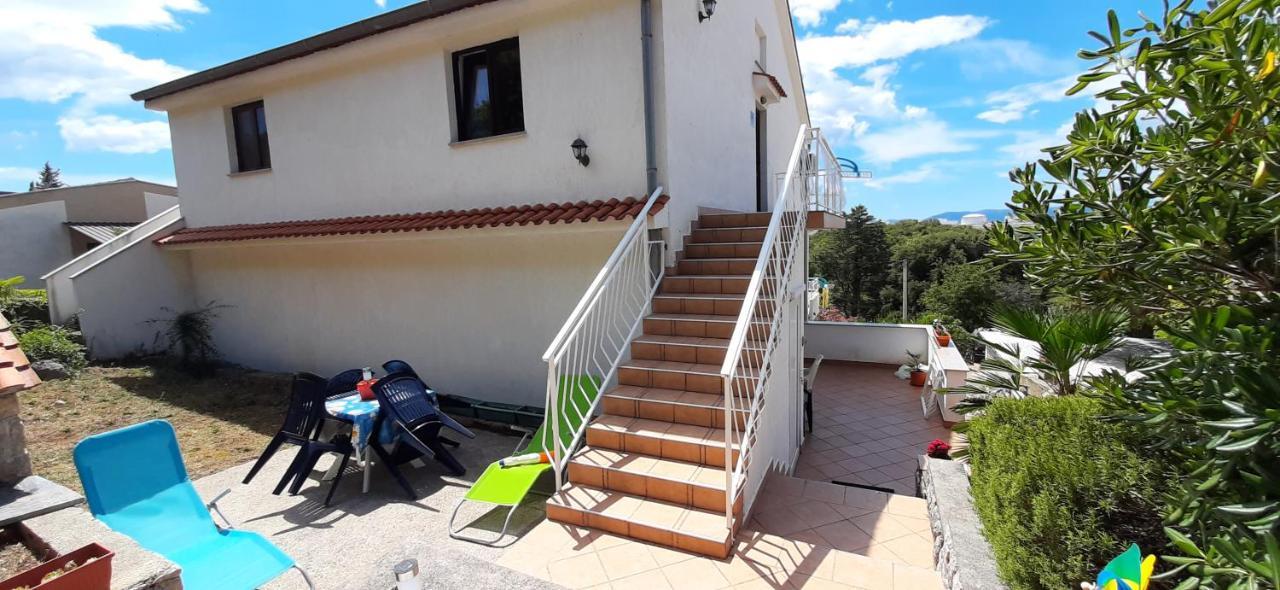 Apartment Rb Omišalj Exteriér fotografie