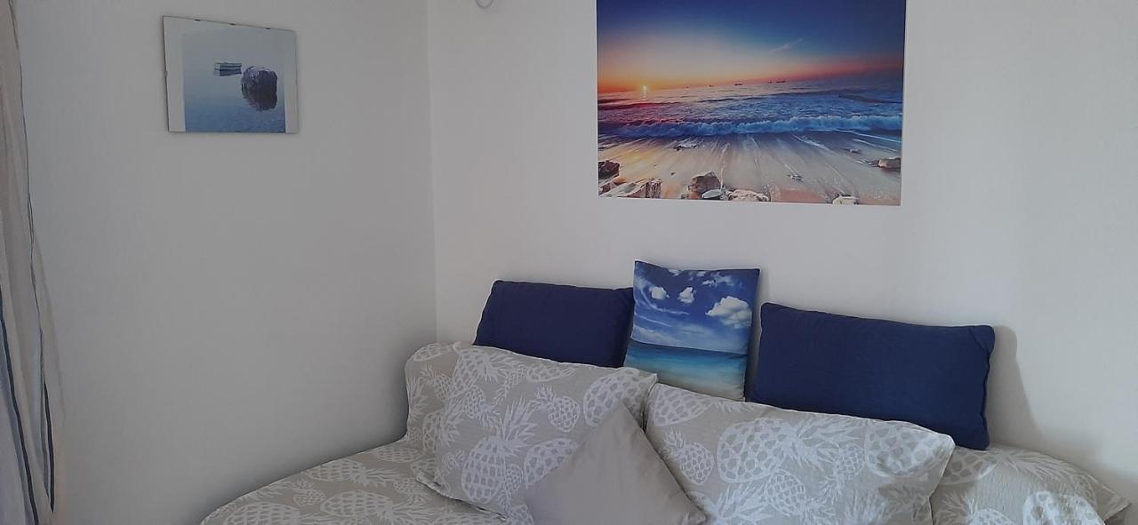 Apartment Rb Omišalj Exteriér fotografie